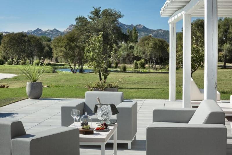 Hotel Li Neuli Country Club San Pantaleo Exterior foto