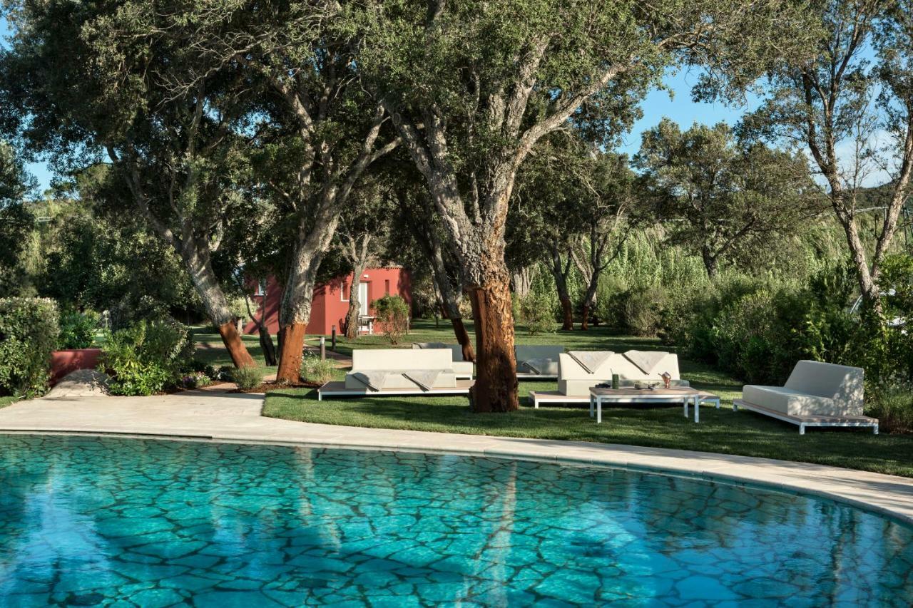 Hotel Li Neuli Country Club San Pantaleo Exterior foto