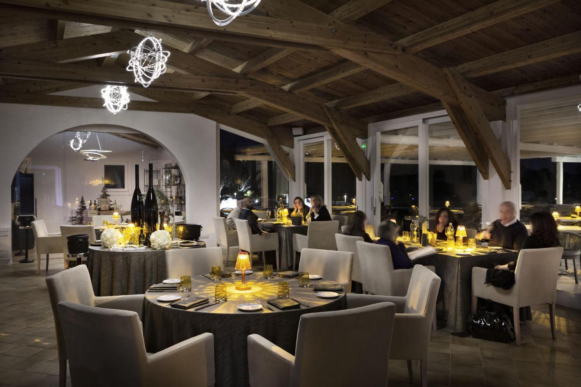 Hotel Li Neuli Country Club San Pantaleo Exterior foto